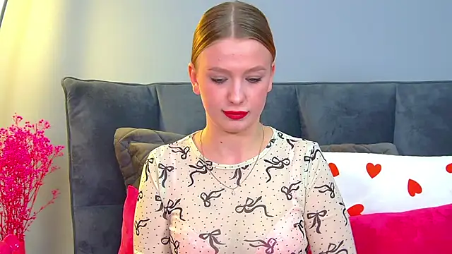 Chatroom XXX en direct de BeatriceBinoche