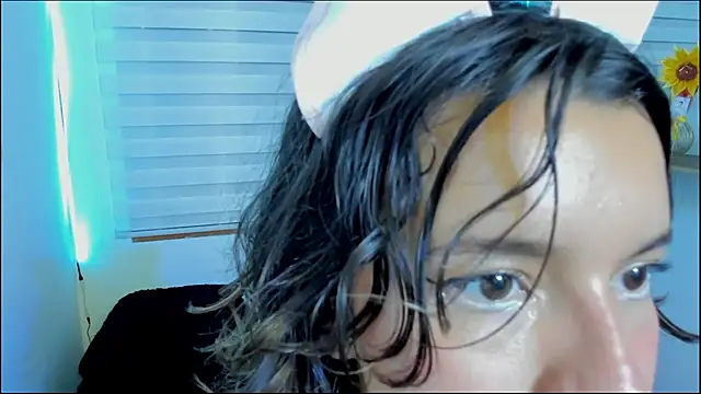 Chat XXX en directo de Clawdeen_Hot