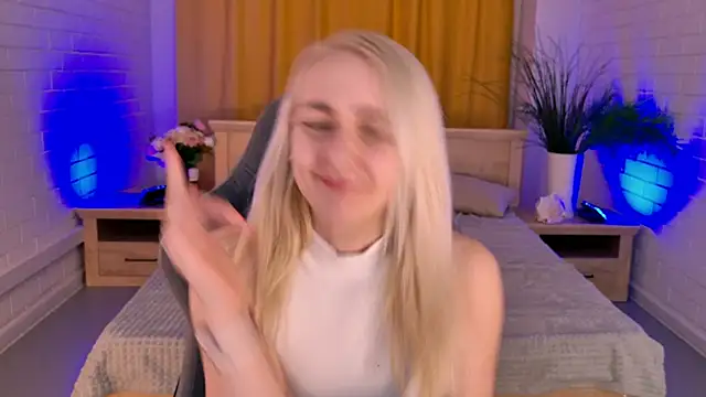 Chatroom XXX en direct de CarolMoor