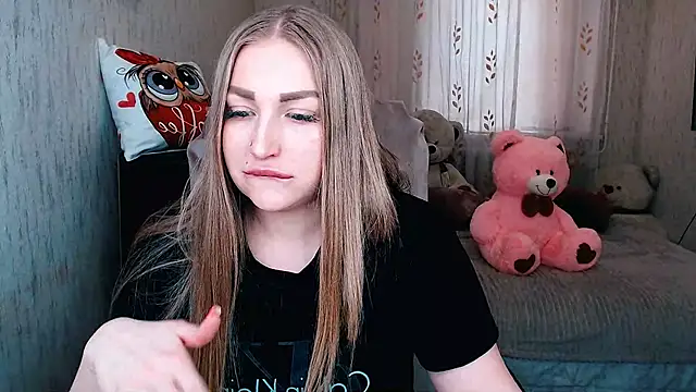 _KittyBoo – Naživo XXX chat