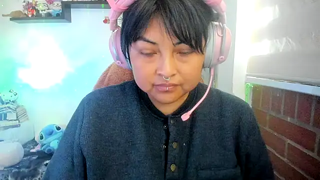 دردشة Shaddycute_ الجنسية المباشرة