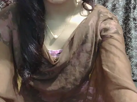 Adorable_Ayesha Live XXX Chat