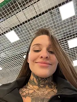 Chat XXX en directo de KishaMur