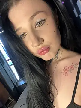 PenelopaBoldwin Adlı Modelin Canlı XXX Sohbeti