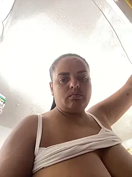 Rossestoner's Live XXX Chat