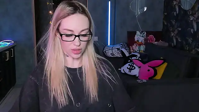 Chat XXX en directo de Blckmirrorr