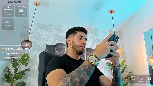 Chatroom XXX en direct de Nate_franco