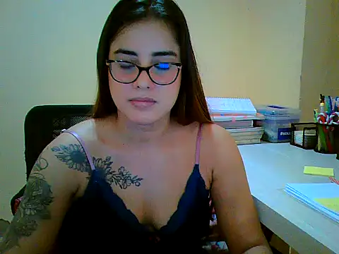 maliamiller's Live XXX Chat