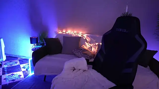 دردشة MirandaWong الجنسية المباشرة