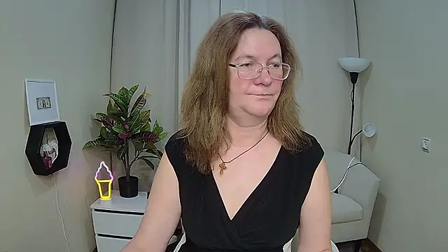 Czat XXX na żywo – HolyMilfa