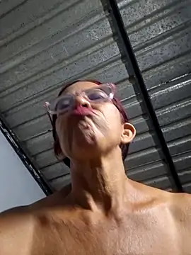 Allyson_Mature 现场XXX聊天