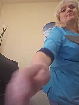 AliceStar333's Live XXX Chat