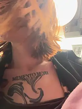 XXX chat uživo modela RosieSecret