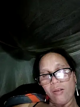 Tina6886 网络视讯表演