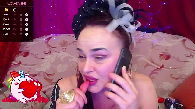 hotzlata 即時 XXX 聊天