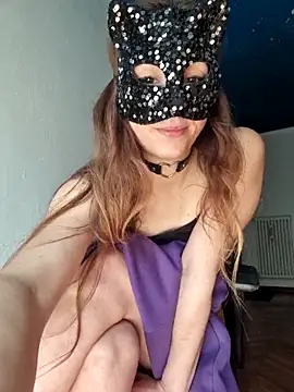 CumonLuna 即時 XXX 聊天