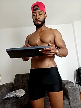 Czat XXX na żywo – Dante_Knox