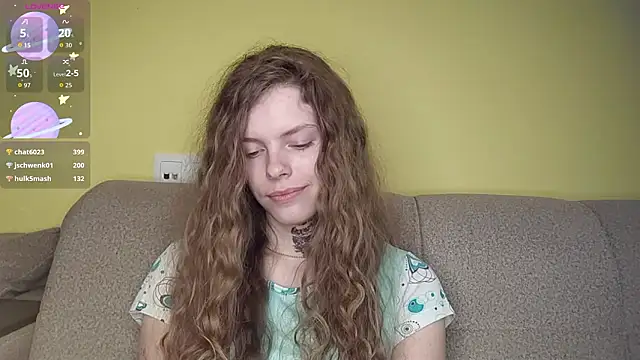 RayaNenlia's Live XXX Chat