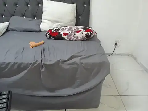 BootySoYummyX's Live XXX Chat