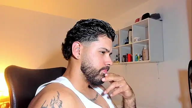 عرض كام Justyn_Torres