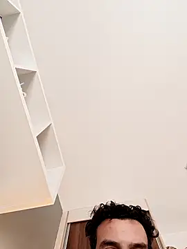 Sextructor@xh: διαδικτυακό σόου στην κάμερα