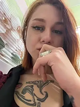 RosieSecret: απευθείας συνομιλία ΧΧΧ