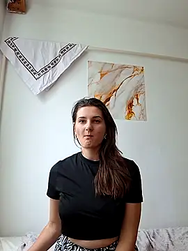 Nika_aa লাইভ XXX চ্যাট