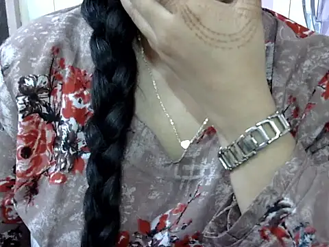 دردشة Cute_Aliyaa الجنسية المباشرة