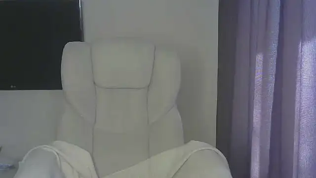 SeasonalSomeone Live XXX-Chat