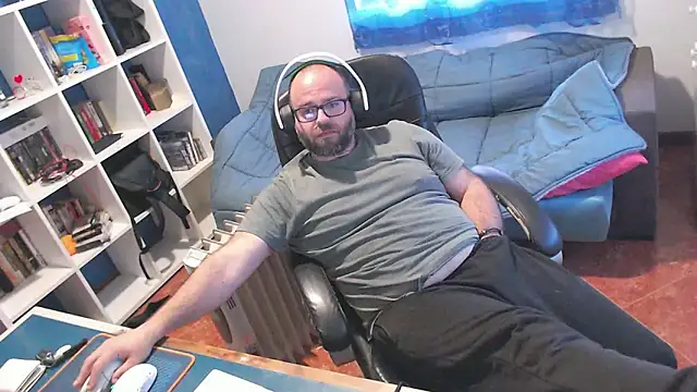 ravingr4d4 Chat XXX live