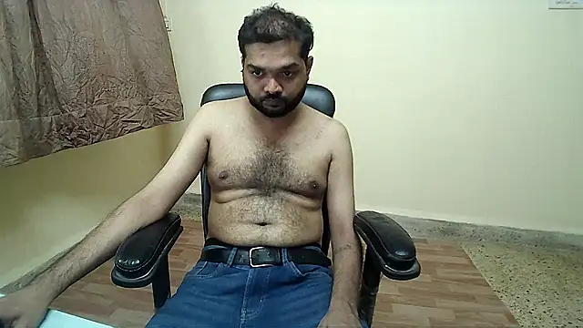 Kinky_Kumarr's Live XXX Chat