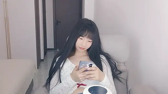 Lisa-3333 live XXX chat