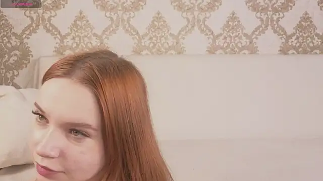 foxy_bloomm live XXX chat