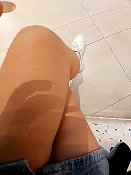 Ori-Lynk's Webcam Show