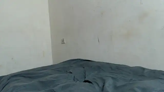 BlondZilla: διαδικτυακό σόου στην κάμερα