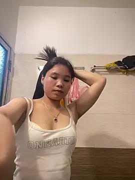 Ngoc-bbiのウェブカメラショー