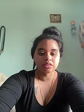 Aloyenita Webcam show