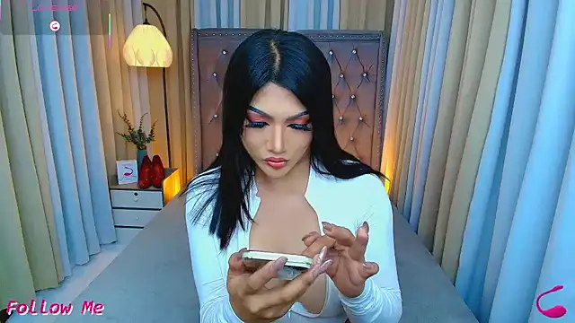 Laureen_Hilton's Webcam Show