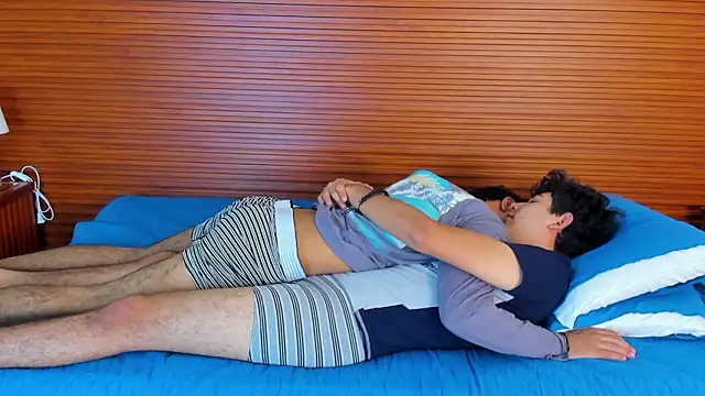 peakk_twiinns Webcamshow