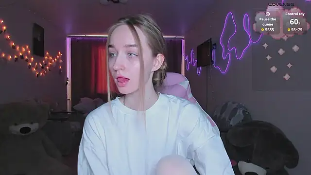 MoonDust 라이브 XXX 채팅