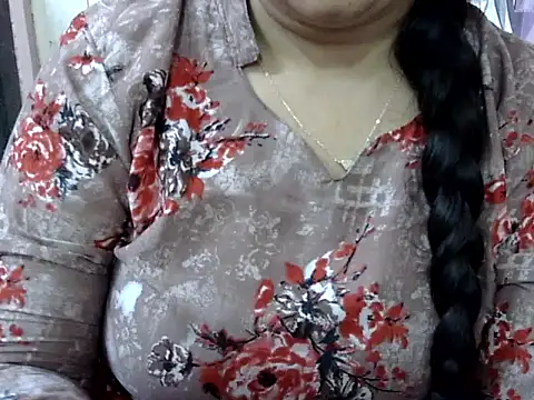 Cute_Aliyaa's Live XXX Chat