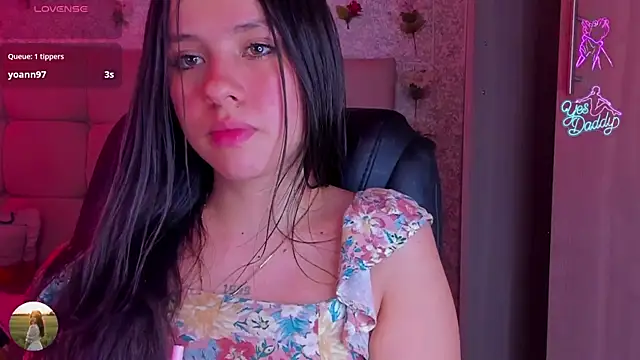 Pokazy przed kamerką – Kitty_Rose_CS