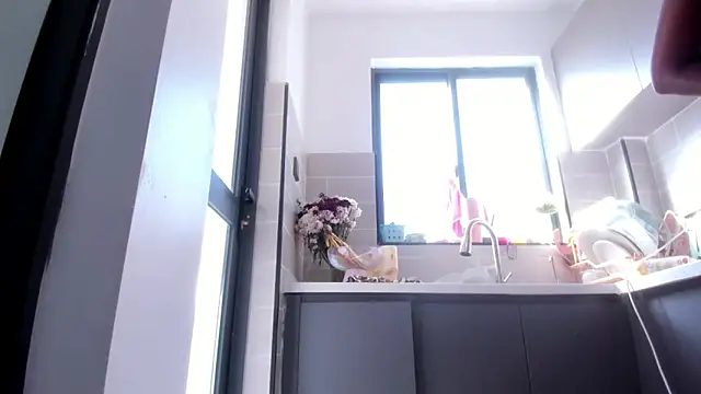 XXX chat uživo modela sugar-mirie