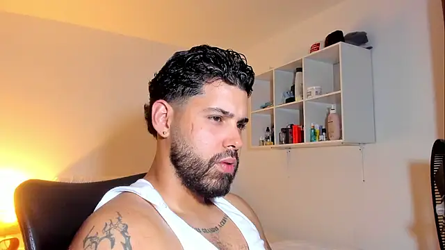 Justyn_Torres Adlı Modelin Web Kamerası Şovu