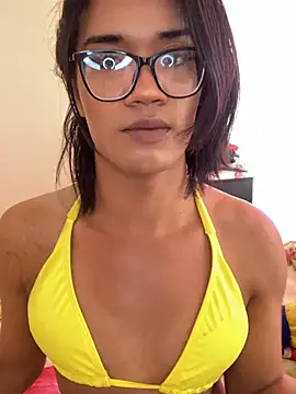 bri_horny Adlı Modelin Web Kamerası Şovu