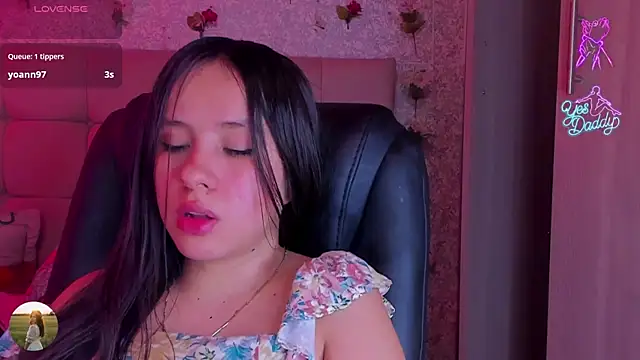 Kitty_Rose_CSのライブXXXチャット