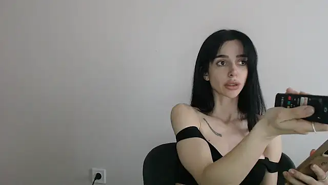 Онлайн чат XXX gglingeriee