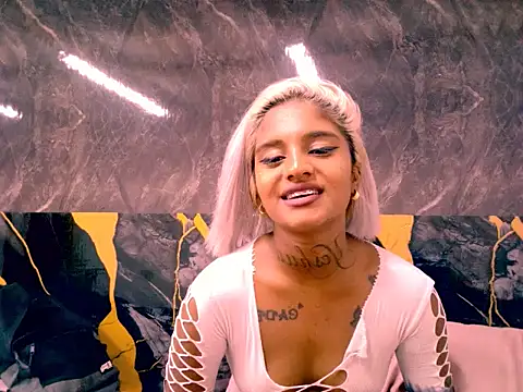 Онлайн чат XXX indian_barbie