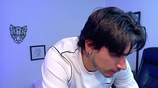 Elian_savoyのライブXXXチャット