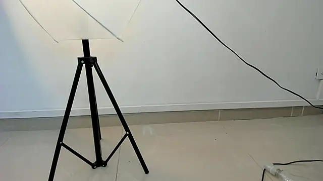 Pertunjukan Kamera Web khris__evans